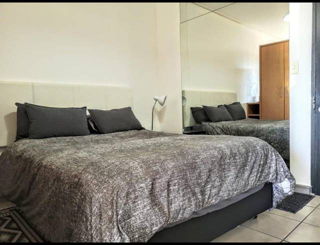 1 BEDROOM PROPERTY TO RENT IN CENTURY CITY